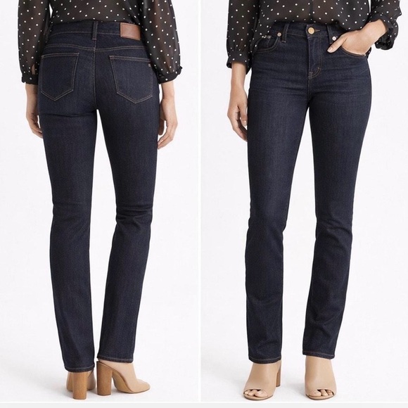 Madewell Denim - Madewell Ally Straight Jeans - Dark Wash (Size 26)